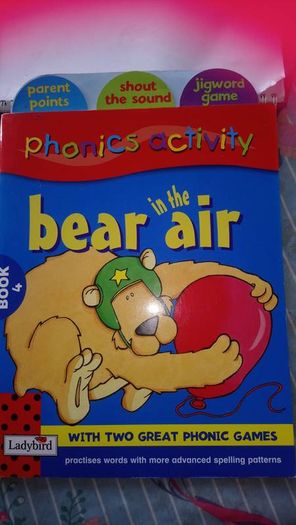 Phonics Book; Bear in the air