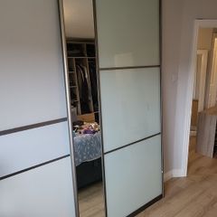 sliding doors