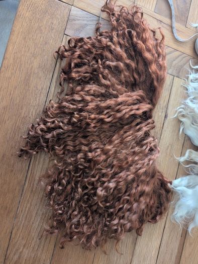 Doll hair Goat skin with long curls