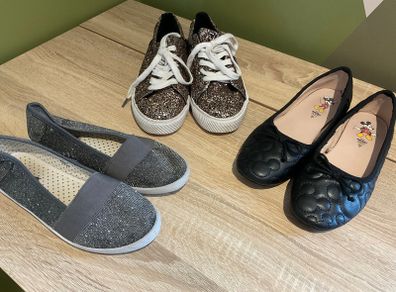 Girls shoe trainers bundle Zara Bershka uk3 35 white and silver sparkles