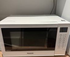 Microwave oven