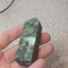 crystal diopside tower natural stone ornament