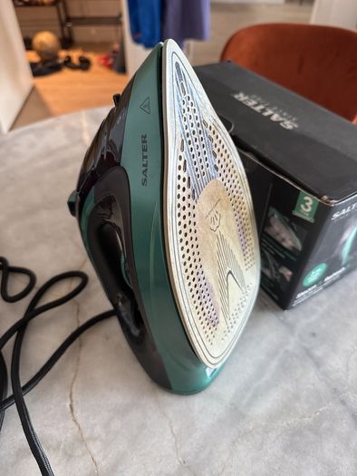 steam iron 3200w Saltee