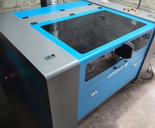 100w Co2 Laser Cutter Engraver - Omtech