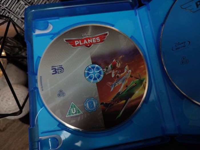 Planes ! Blu-ray ! 2-Disc Edition ! From Above The World of Cars ! 2013 ! By Disney !