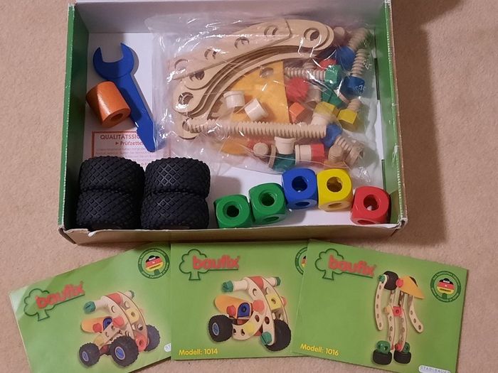 Baufix Quad Construction Set