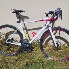 Cube Axial Pro Road Bike