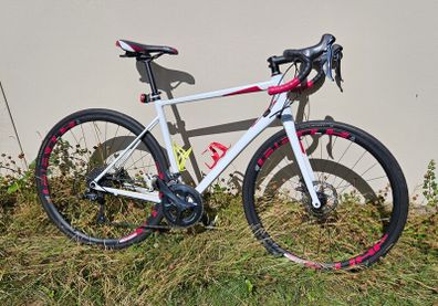 Cube Axial Pro Road Bike