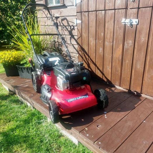 Selfdrive lawnmower