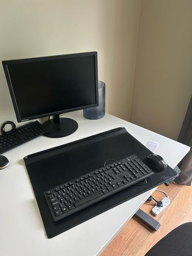 Laptop desk mat