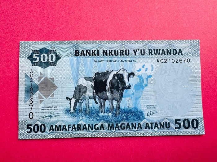 Rwanda  500  Francs. 2013. Pick  38a. ( Uncirculated )