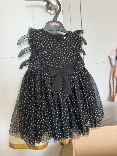 Box of new and worn girls cloths
