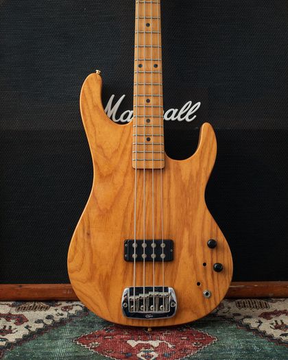 G&L USA Climax Bass Mid 1990's - Natural