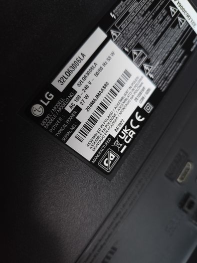 LG smart tv 32"