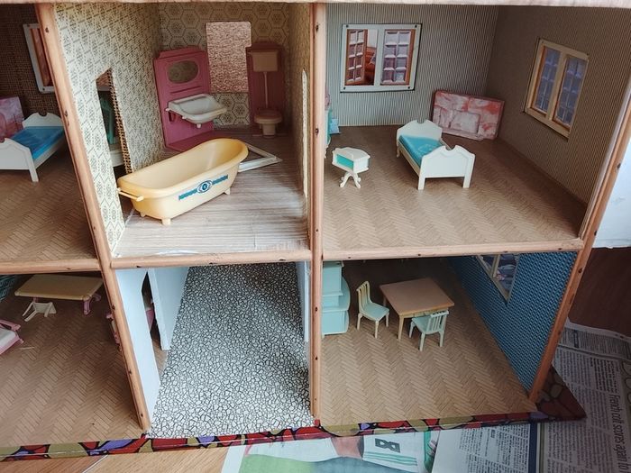 Dolls house