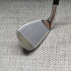 golf clubs