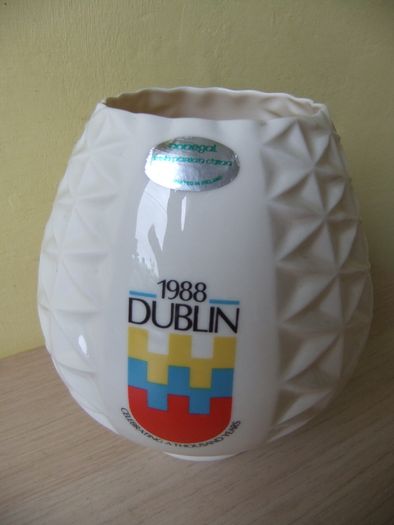 Dublin 1988 Millennium Vase