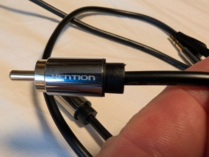 Vention 3.5mm Jack to 2x RCA Stereo