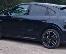 Beautiful Porsche Cayenne [Coupe] - 2022