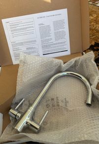 Kitchen mixer tap