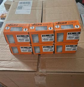 6 boxes of 9,000 total 16 gauge Straight 1.6mm x 45mm Brad Nails