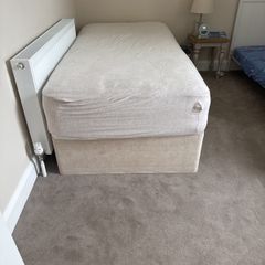 Single bed mattress & base
