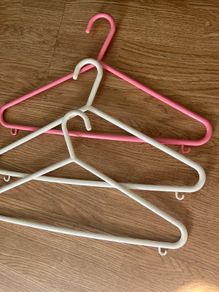 3 Plastic Hangers