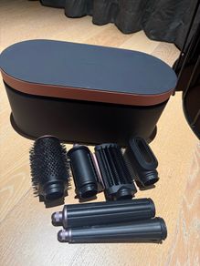 Dyson Airwrap Attachments & Storage Case