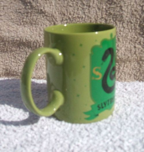 SLYTHERIN (Harry Potter) - a 'Wizarding World' mug