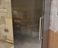 Siemens Freestanding Larder Fridge