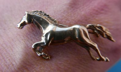 Vintage 375 Gold 9ct Yellow Gold Horse Brooch