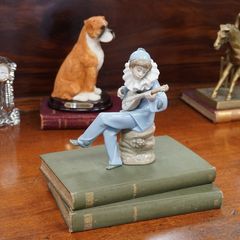 Nao Figurine