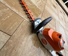 Stil HSA 100 Cordless Hedgetrimmer Body Only