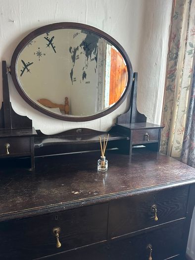 vintage dressing table