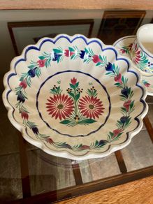 Vintage French Quimper Faience Traditional Scalloped Salad Bowl