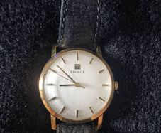 Very BIG chance for you! Tissot Classic 9k/ 375 Gold Watch.