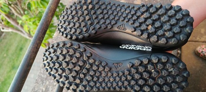 adidas Goletto  Astro Turf Football Boots. Unisex. Size 7.5