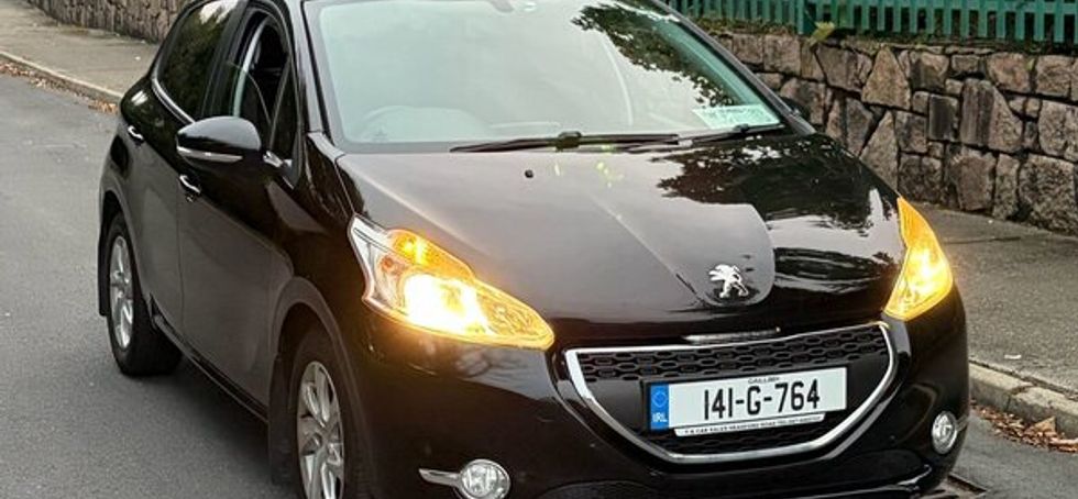 Peugeot 208