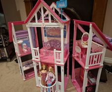 Barbie 3 story Dream House and Accessories