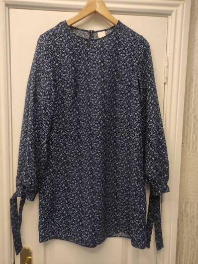 H&M dress size 10
