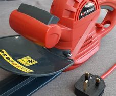 Electric Hedge Trimmer