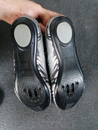 Exustar Cycling Shoes Size 40 / 6