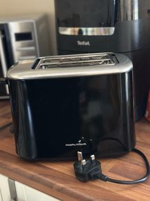 Morphy Richards 2-Slice Toaster - Black & Chrome