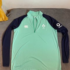 Irish  rugby training top size medium perfect condition