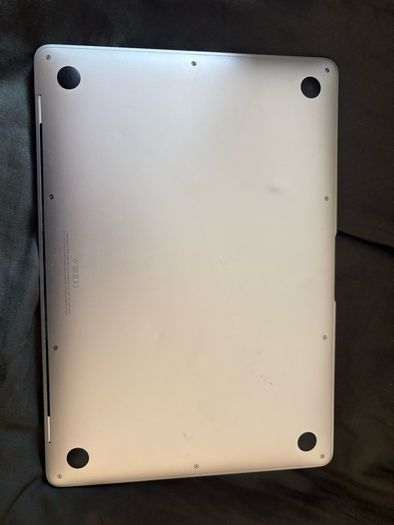 Macbook Air M1 2021