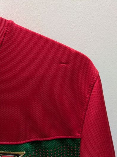 Portugal 2010 home football jersey shirt large mens nike