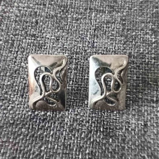 1 x   silver set + 1 x earrings