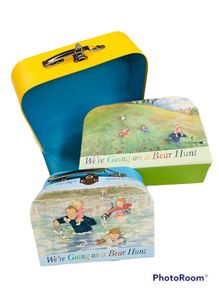 20 Sets Of 3 Suitcases - We're Going On A Bear Hunt!