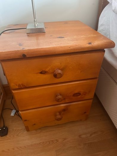 Bedside table