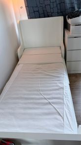 Beautiful IKEA BUSUNGE extendable kids bed